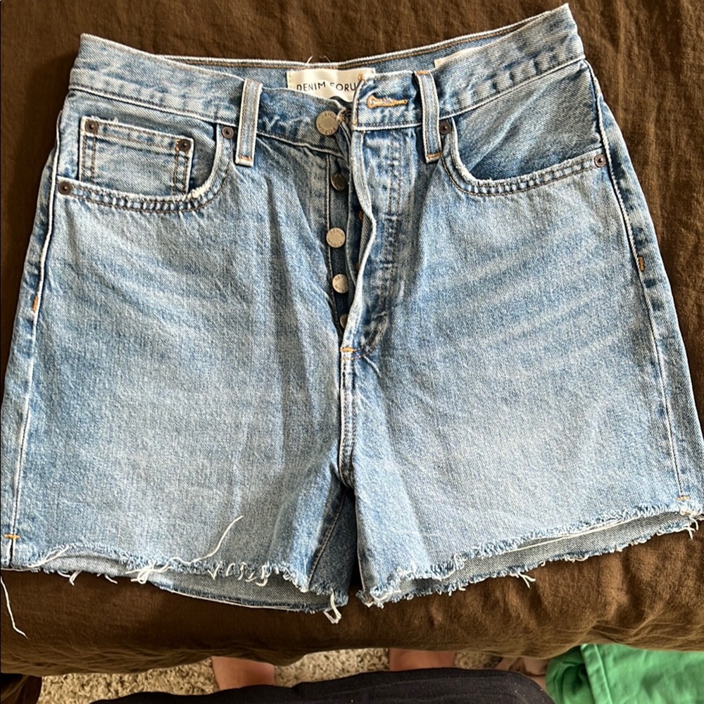 Denim Forum Denim Cut-Off Women's Shorts - Size 27